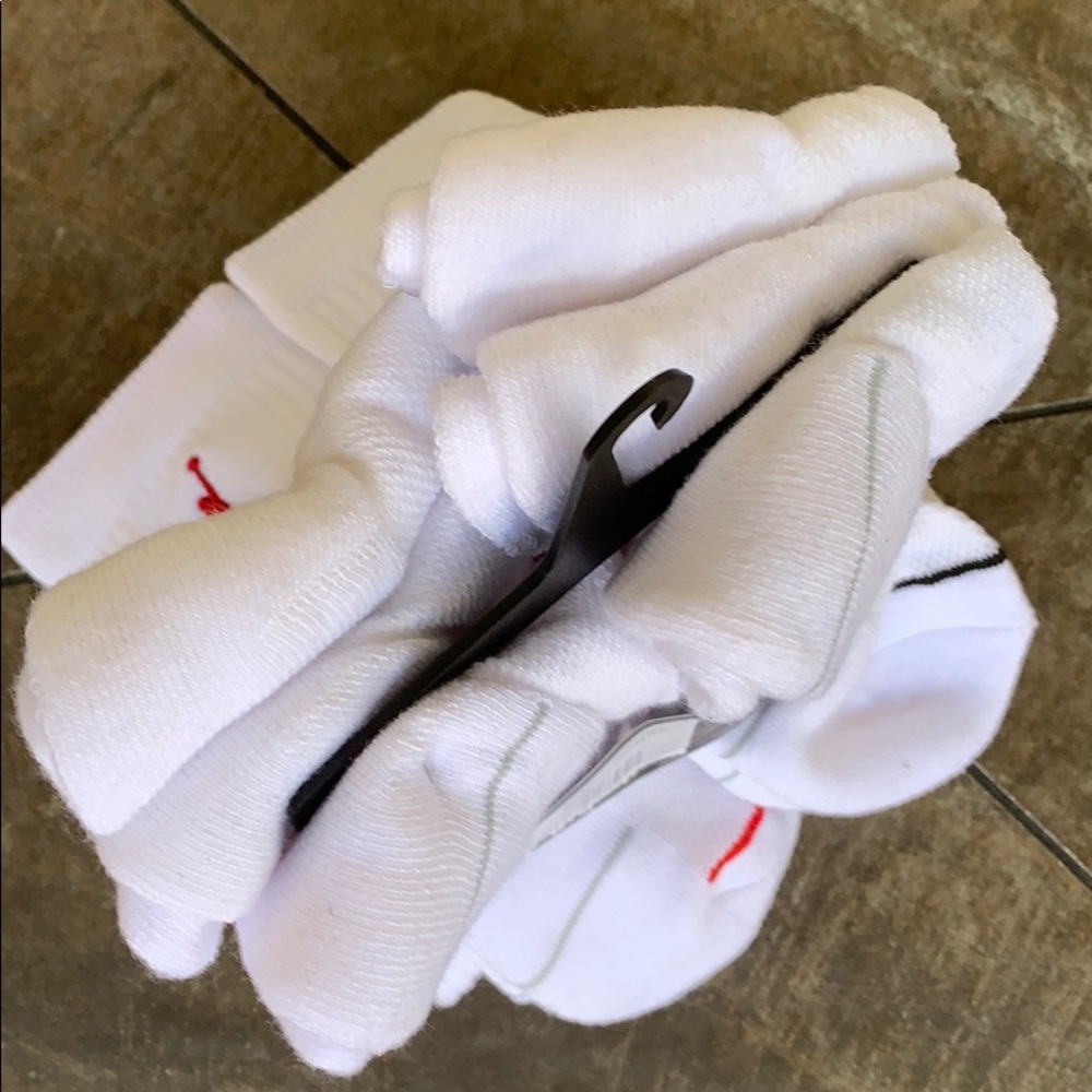 JORDAN CREW 6 pairs socks set white/black/red - Picture 11 of 16